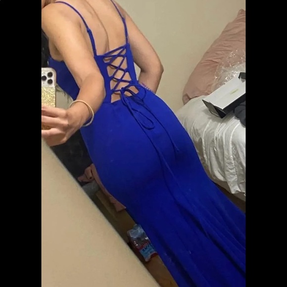 LEIGHTON FORMAL LACE-UP CREPE DRESS SZ 3 - Picture 3 of 6